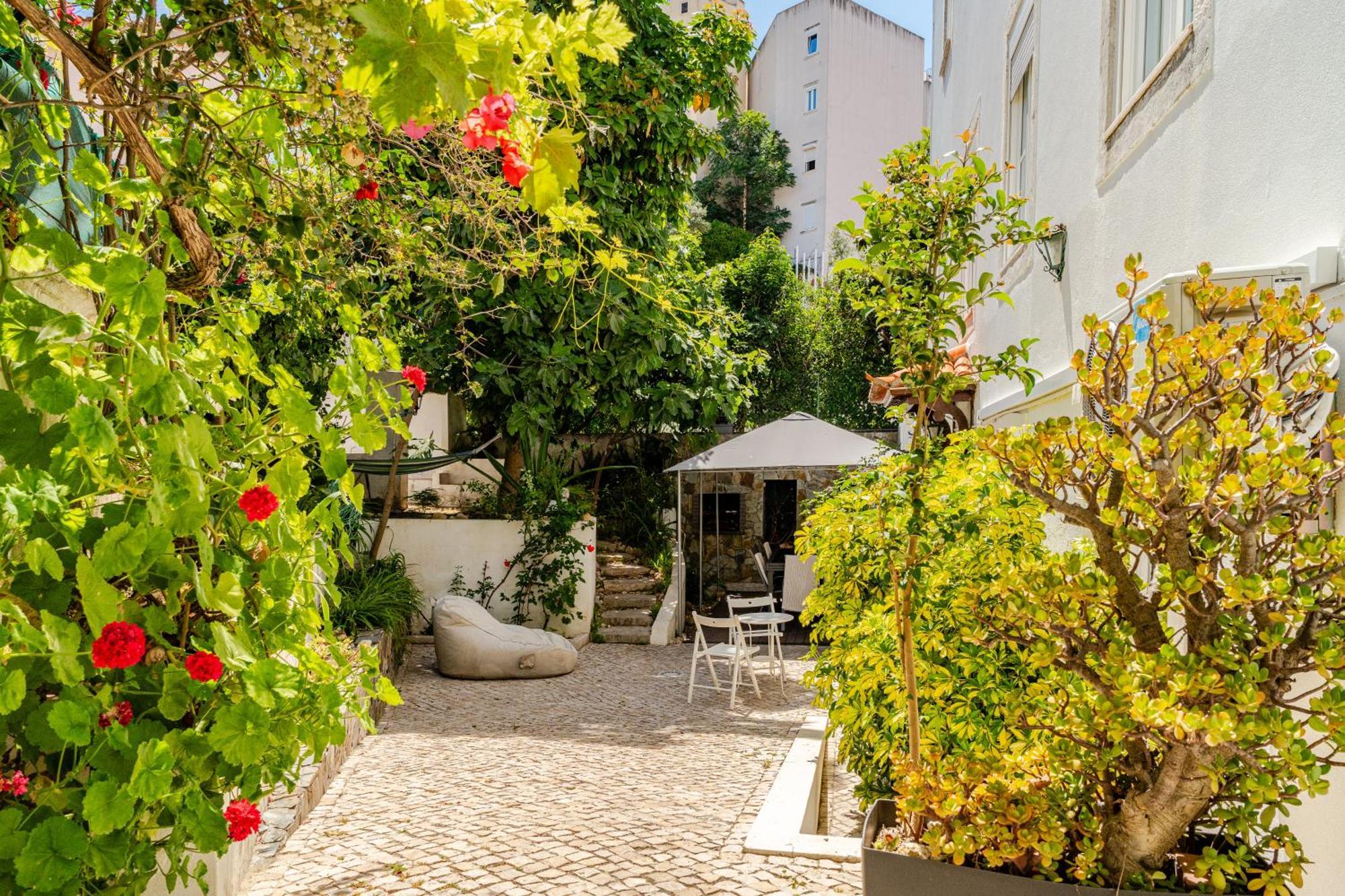 Fragrant Garden Apartment Lisbon Exterior photo